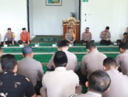 Tingkatkan Keimanan Personel, Polres Pringsewu Gelar Pembinaan Rohani