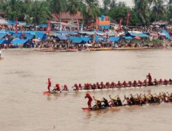 Sibocah Cilik Tampil Memukau Menunjukkan Atraksi Tarian Untuk Mencuri Perhatian Pandangan Penonton