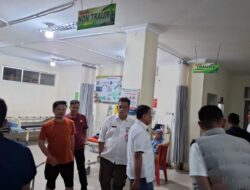 Bupati Suhardiman Habiskan Tahun Baru Kunjungi RSUD Dan Puskesmas